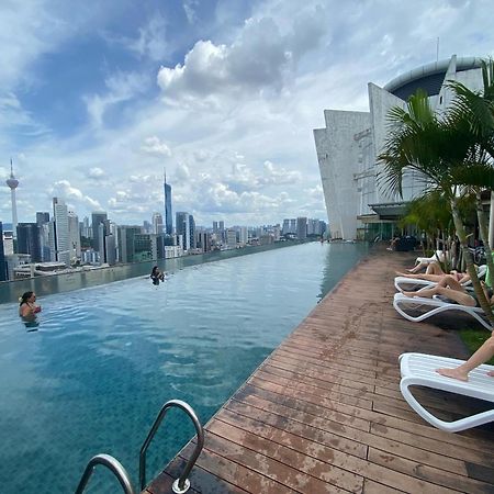 Infinity Skypool Ladies Hostel - Ladies Only Kuala Lumpur Exterior photo